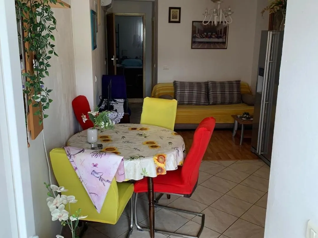 Apartment Bello Split 0*,